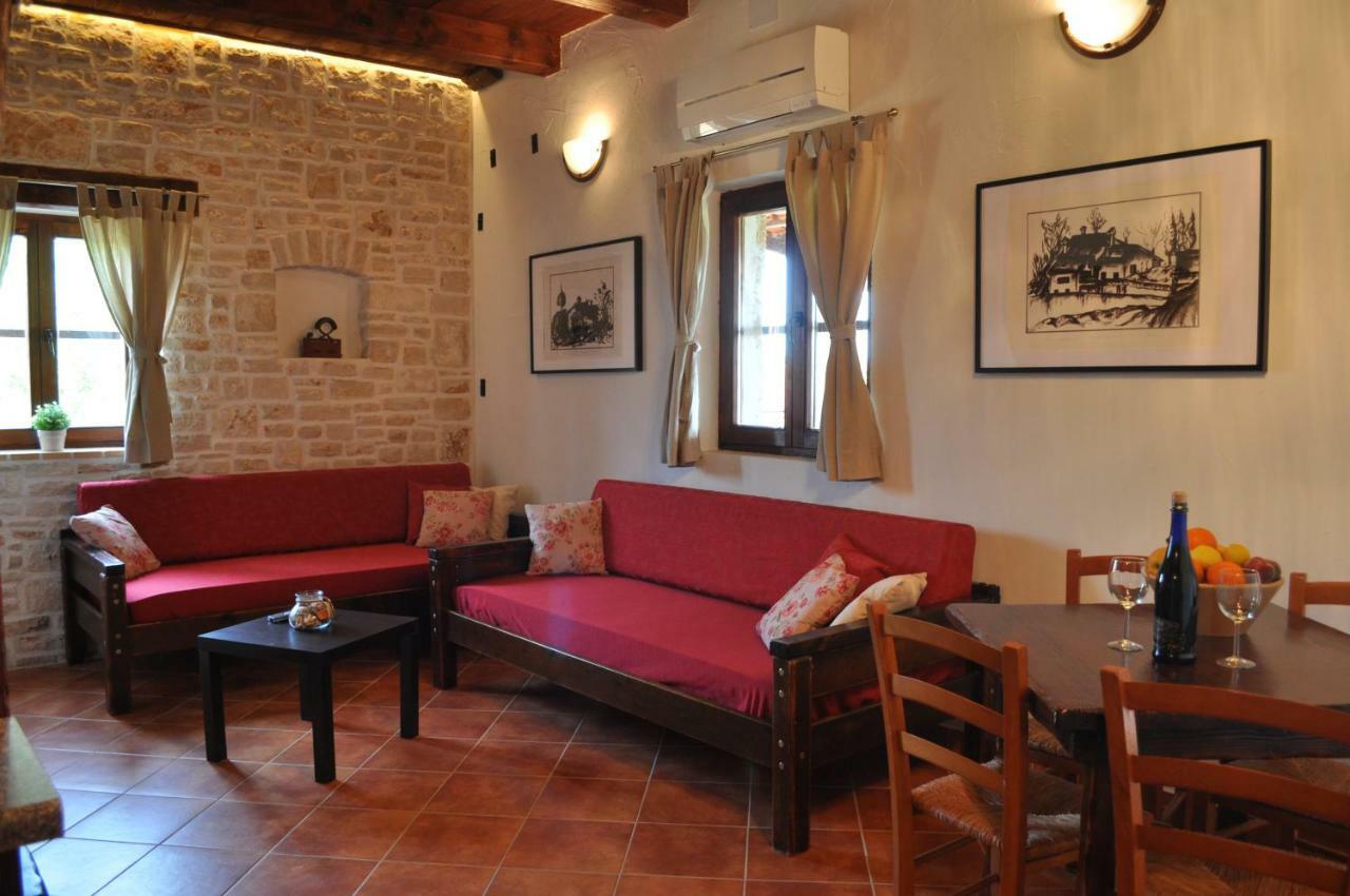 Apartments Oliva Fiorini Εξωτερικό φωτογραφία